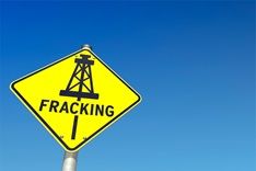 Capa da notícia: STJ retoma julgamento sobre exploração de petróleo e gás por fracking em 14 de outubro